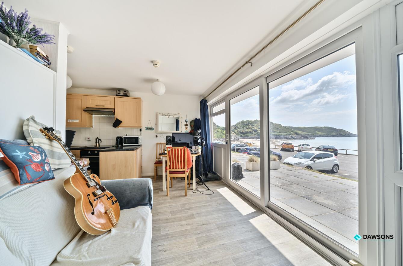Redcliffe, Caswell Bay, Swansea, SA3 3BT